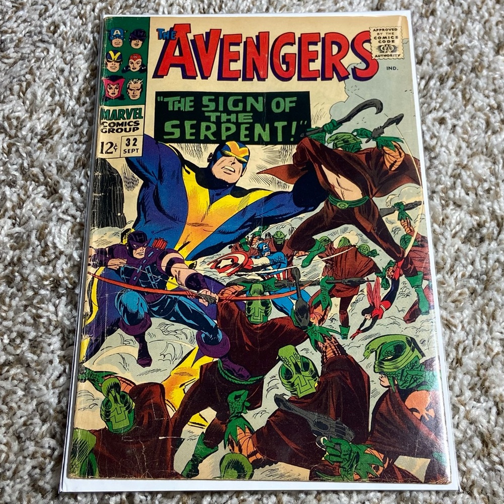 VINTAGE 1966 MARVEL The Avengers Key 1st Bill Foster Goliath SA Comic #32